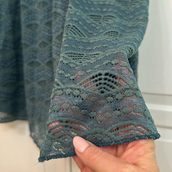 LulaRoe Skirt. Size S - Picture 4 of 6